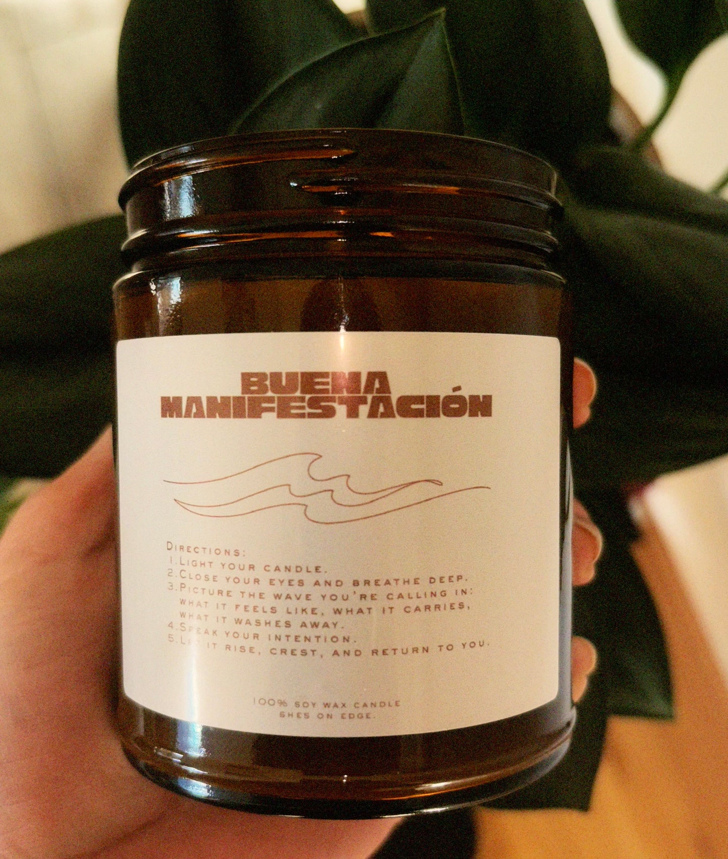 'buena manifestación' island fever scented candle